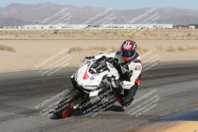 media/May-24-2025-TrackXperience (Sat) [[1cecf32909]]/Level 2/Session 2 (Turn 9 Inside)/